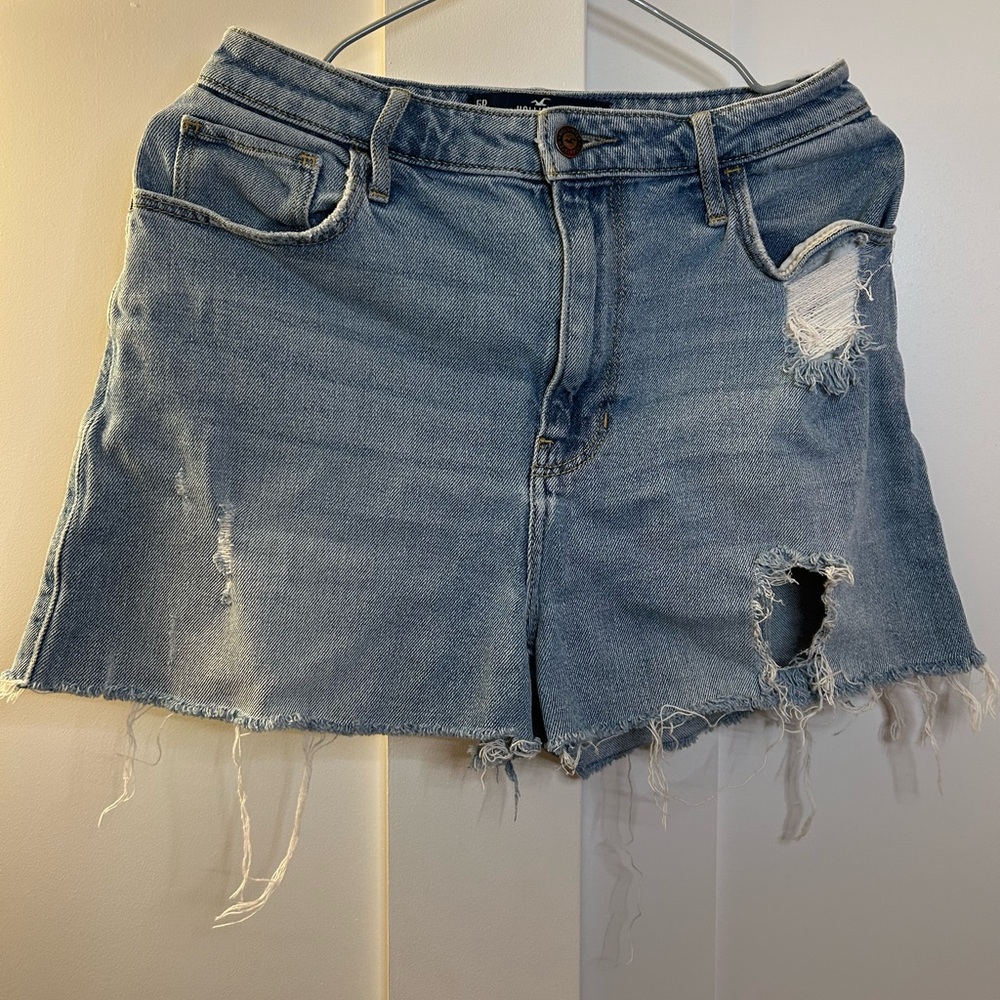 Hollister Ultra High-Rise Dad Jean Shorts Size 5R